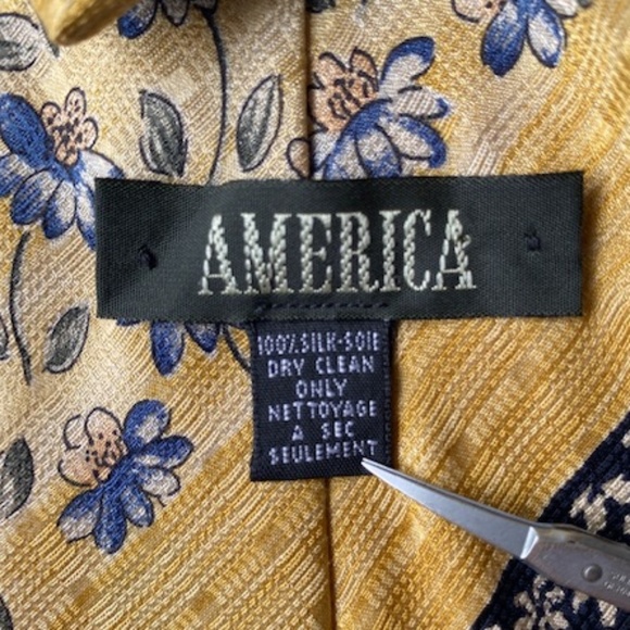 AMERICA Y2K Vintage Silk Tie Made in Italy - Picture 4 of 8